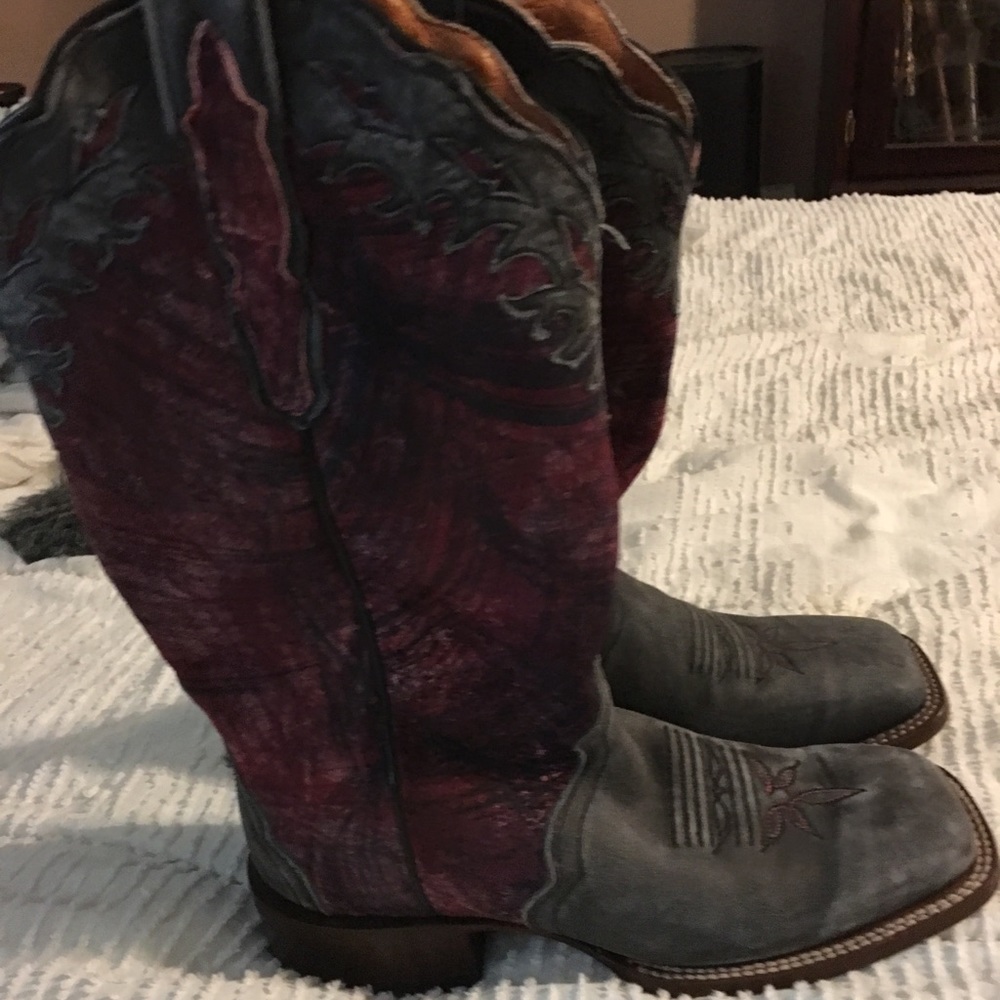 Dan Post Red and Gray Heeled Boots
